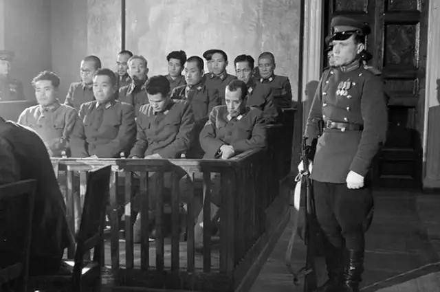 萨尔瓦多甲组联赛_离谱萨尔瓦多甲组联赛!俄罗斯把日本雇佣兵俘虏关笼子里游街示众?和中国有关系?