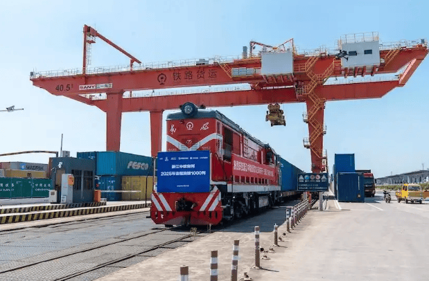 皇冠信用網会员开户_波兰放行中欧班列前皇冠信用網会员开户,哈萨克斯坦喊话中国:可以绕开俄罗斯干件大事