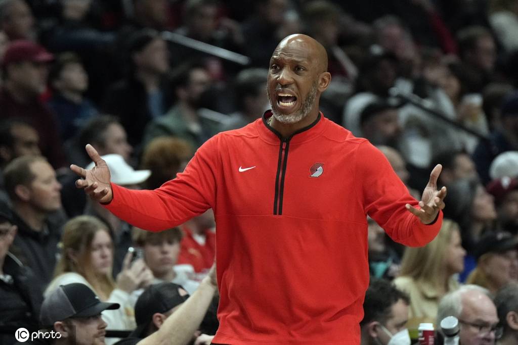 皇冠信用网出租
_出大事了皇冠信用网出租
!比卢普斯+罗齐尔被捕 NBA官方勒令他俩离职