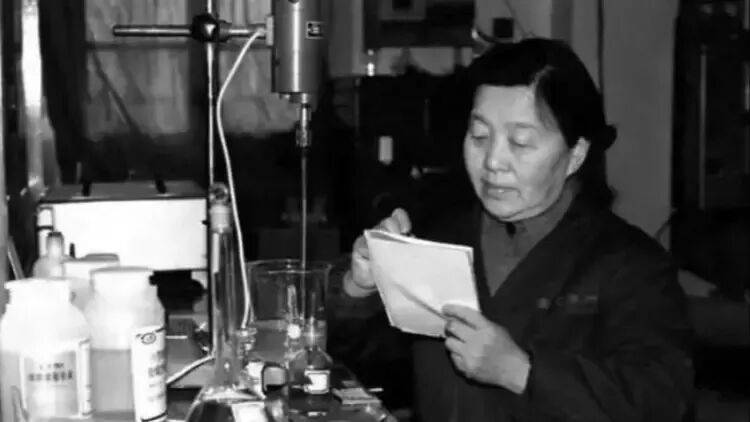 介绍个信用网网址
_送别!她在上海逝世介绍个信用网网址
,享年102岁!出身名门世家,被誉为“人民海军居里夫人式女杰”