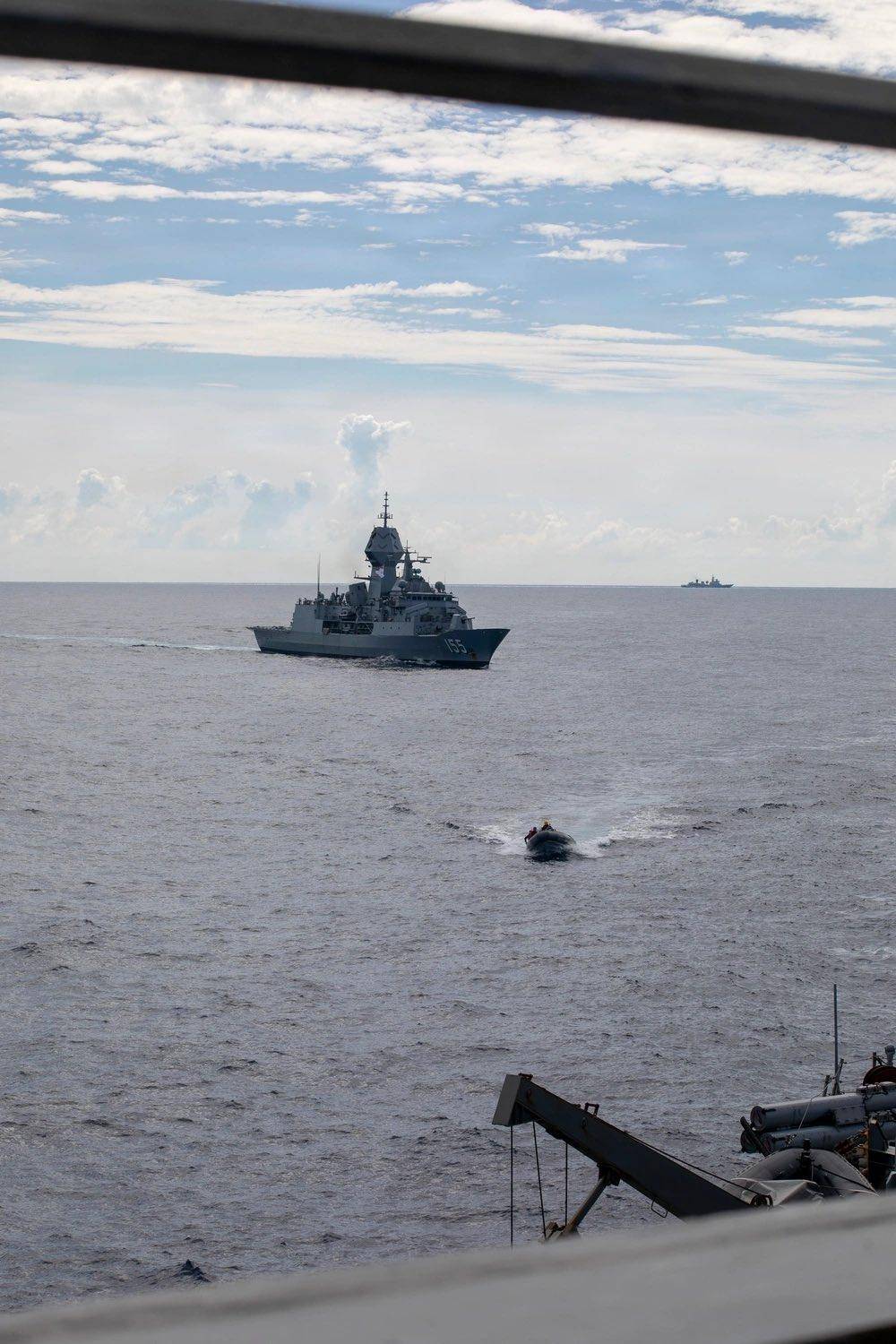 朴茨茅斯 vs 威斯汉姆_美军再度遭遇耻辱时刻：中国海军6艘战舰包围朴茨茅斯 vs 威斯汉姆，815舰插入南海演习