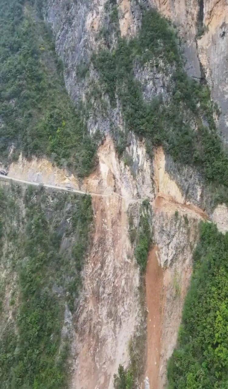 利斯菲体育会PE vS 尤文都德RS
_重庆网红“挂壁公路”垮塌利斯菲体育会PE vS 尤文都德RS
,附近村民外出绕行已半月盼修复,当地:已完成排危,正在修