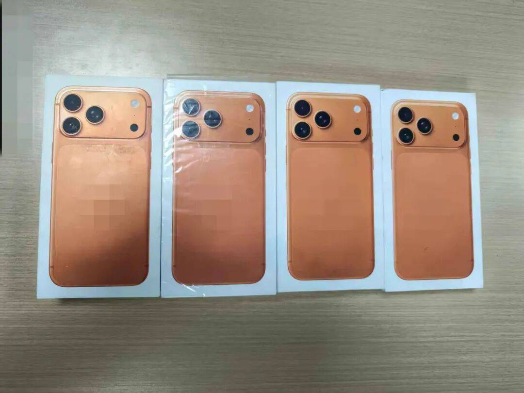 皇冠登一登二登三区别
_“赌他不敢拆封”皇冠登一登二登三区别
,高仿模型机顶替高端机抵押!