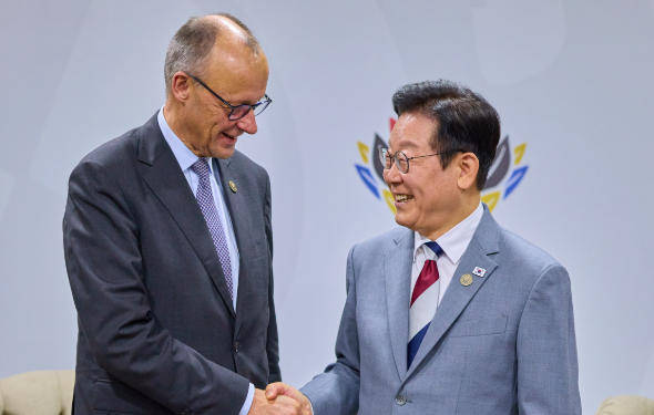 皇冠信用网代理
_默茨会晤李在明:要制定对华战略皇冠信用网代理
,想听听韩国看法