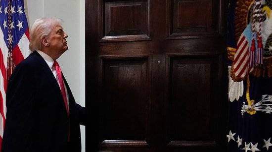 那不勒斯足球
_特朗普5小时狂发150条帖子那不勒斯足球
,被民主党人嘲讽“精神状态不好”