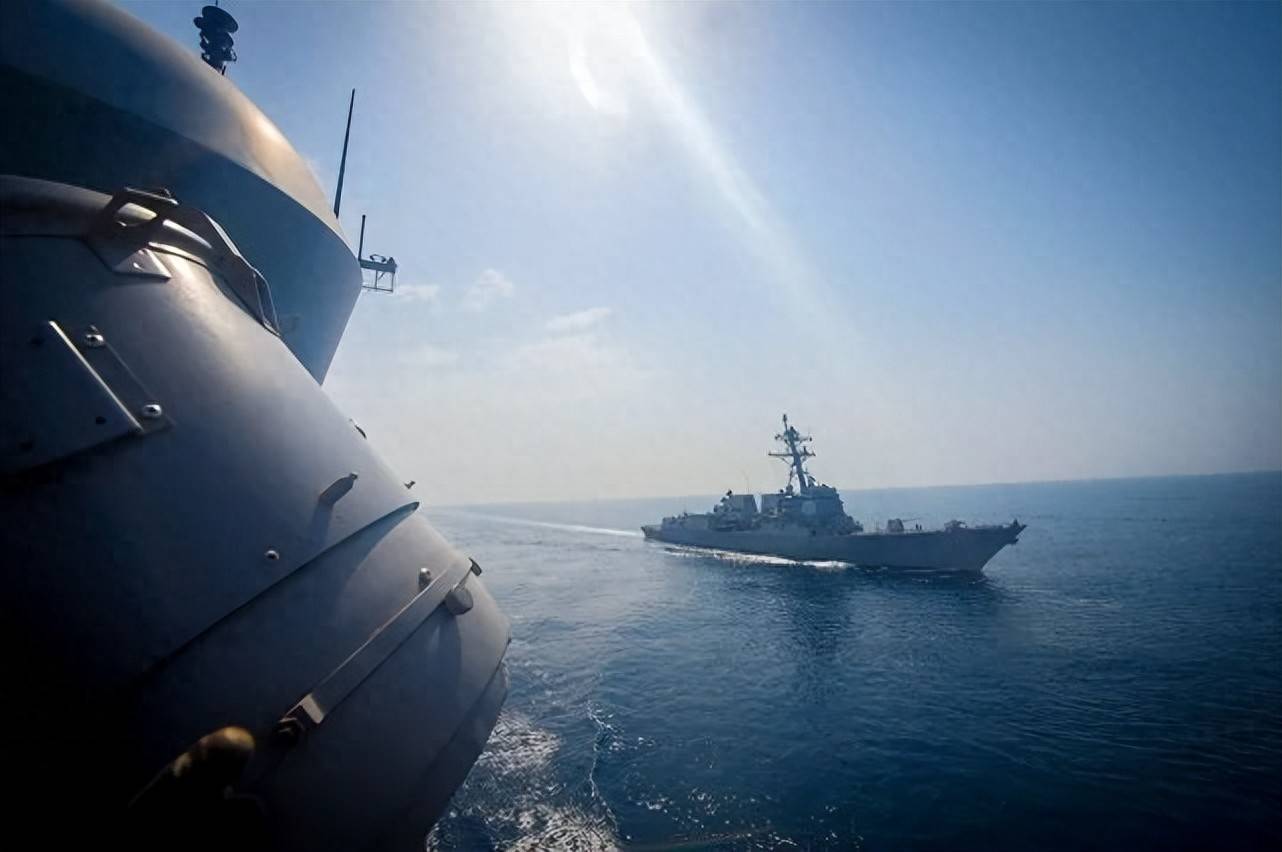 皇冠信用登2代理
_从中国驶向伊朗的一艘货船皇冠信用登2代理
,遭美军特种兵半道拦截,交出货物才被放行?