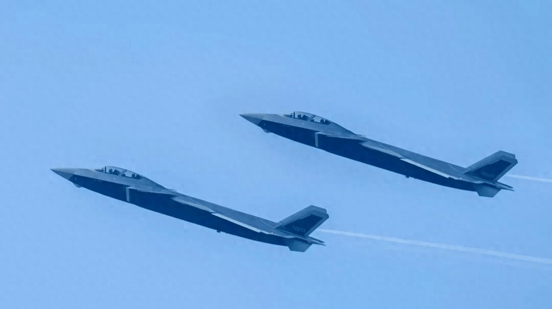 皇冠信用需要押金吗_美媒彻底坐不住了!歼-20现役有300架皇冠信用需要押金吗,歼-20S对美空军形成绝对碾压