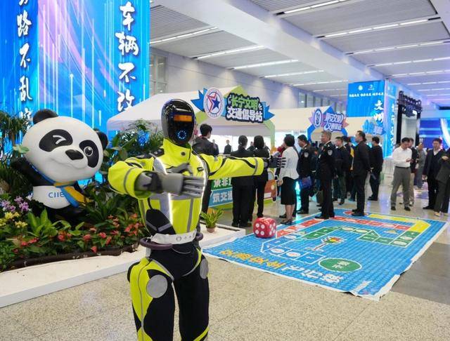 皇冠信用网注册网址_一键下单皇冠信用网注册网址!机器人要来给你“打工”啦|新民侨梁