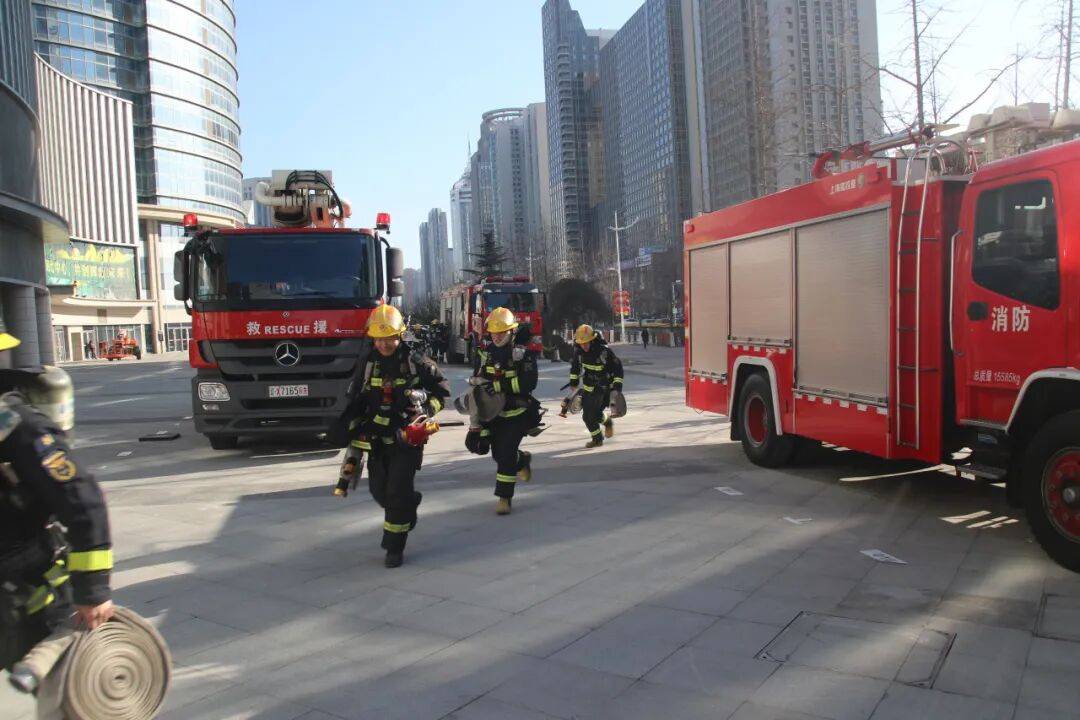 皇冠app_【高层建筑专项整治】大连市金普新区持续开展高层建筑隐患排查整治行动