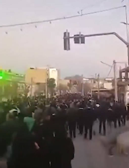 世界杯皇冠信用网代理_英媒称：伊朗抗议席卷全国一半省份世界杯皇冠信用网代理，至少36人死亡