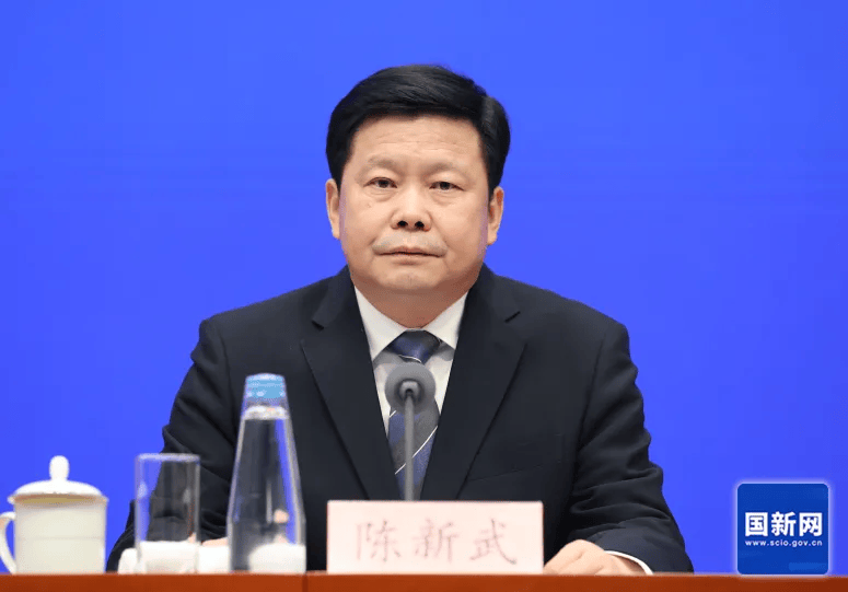 皇冠信用登123出租_陈新武任重庆市代市长